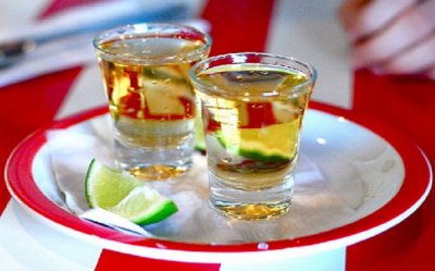 Tequila, limón y sal