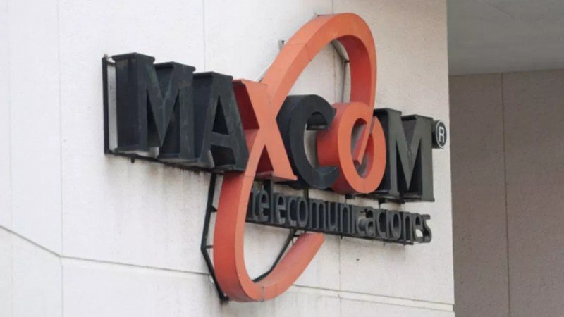 maxcom