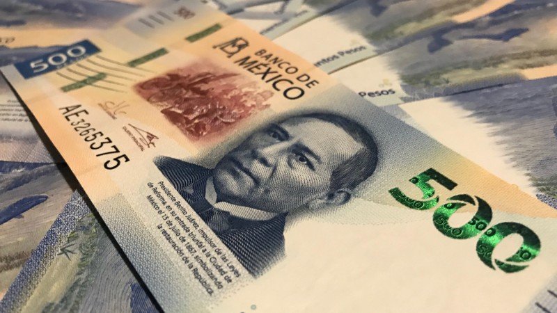 pesos mexicanos