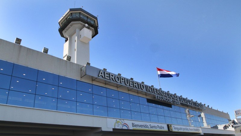 aeropuerto internacional silvio pettirossi