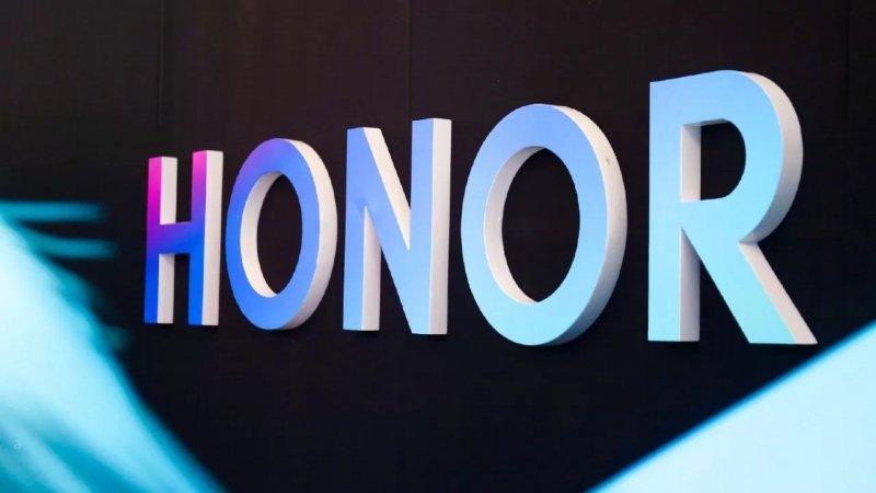 Honor smartphone