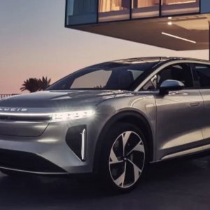 Lucid SUV eléctrico