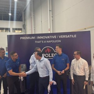 Napoleón inaugura planta en Ramos Arizpe con inversión de 200 mdp