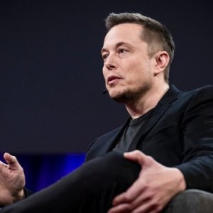 Elon-Musk-demanda-a-Apple-y-OpenIA