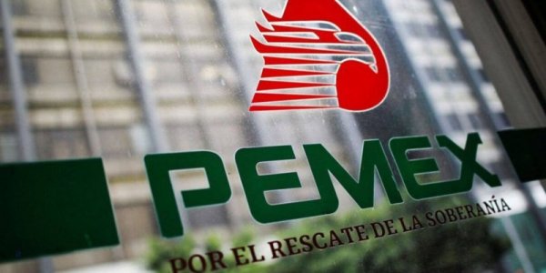 Las exportaciones de Pemex suben en julio, mientras el procesamiento baja