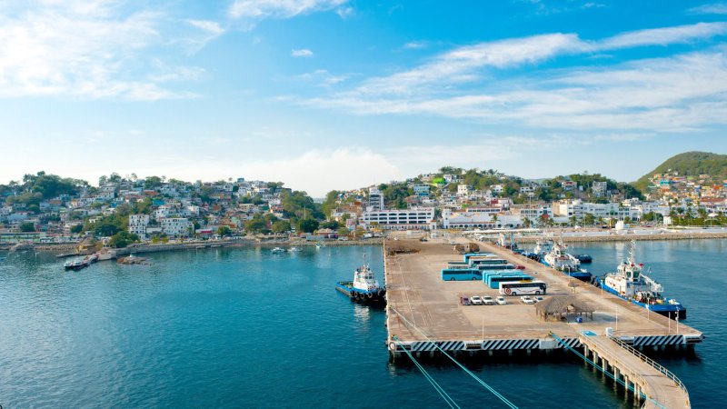 El Puerto de Manzanillo mantiene liderazgo logístico con más de 27 millones de toneladas movilizadas