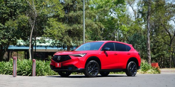 Acura refuerza su estrategia industrial y de performance en 2025 con el debut de ADX fabricada en Mé