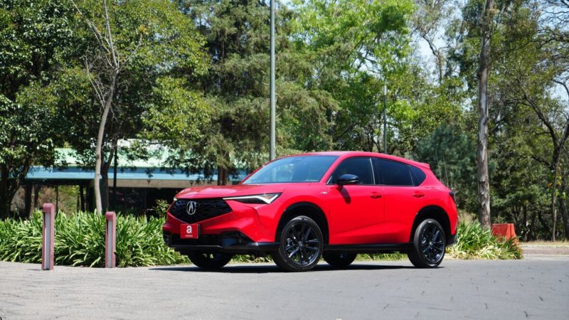 Acura refuerza su estrategia industrial y de performance en 2025 con el debut de ADX fabricada en Mé