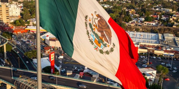 México rompe récord en inversión extranjera directa en 2025 y fortalece su atractivo industrial
